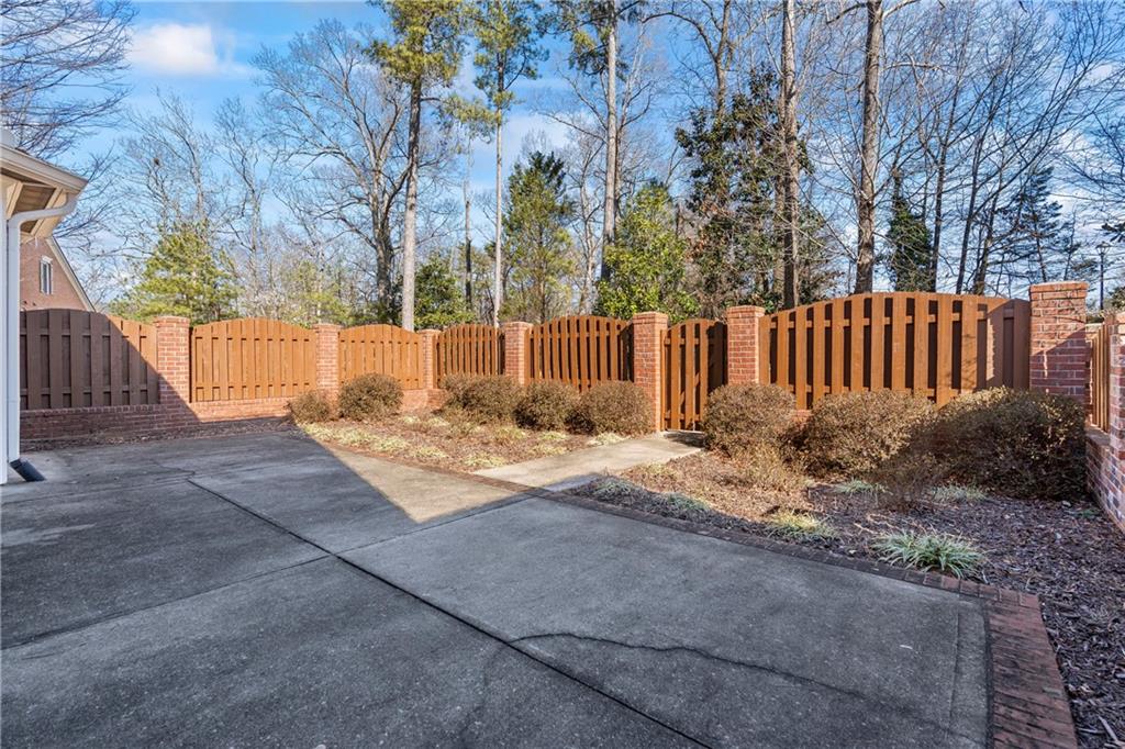 3010 Village Green Circle