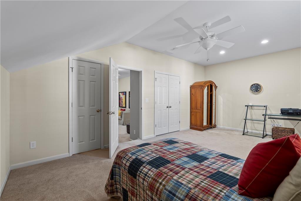 3010 Village Green Circle
