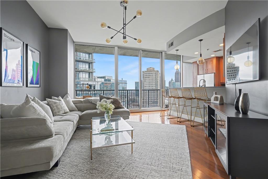 1080 Peachtree Street NE Unit 2108