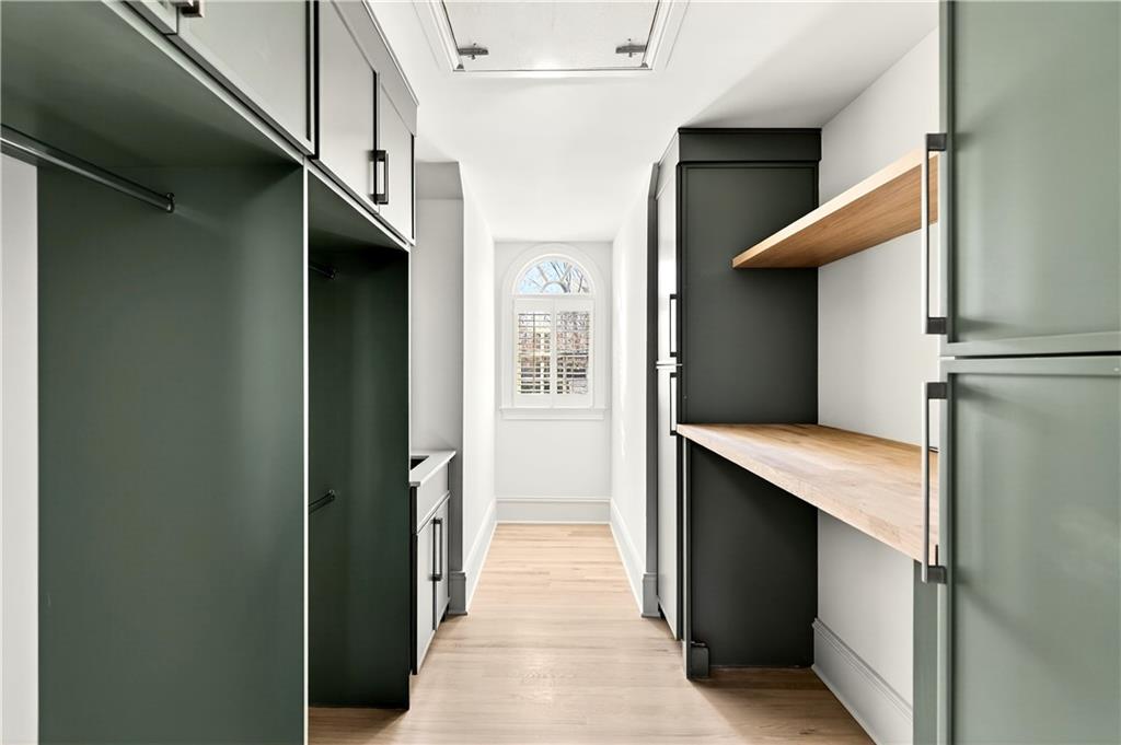 4329 Orchard Valley Drive SE