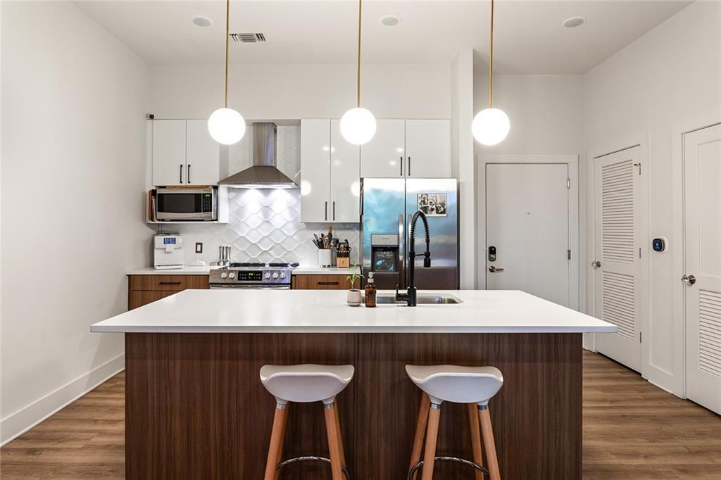 112 Rogers Street NE Unit 204