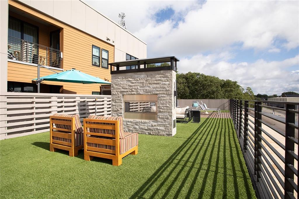 112 Rogers Street NE Unit 204