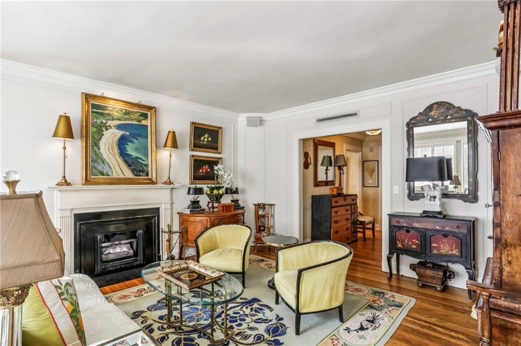 1325 Peachtree Street NE Unit 701