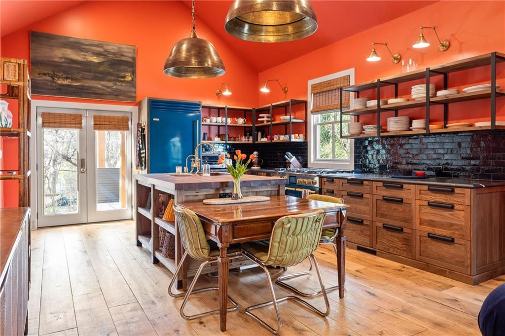 1021 Gilbert Street SE