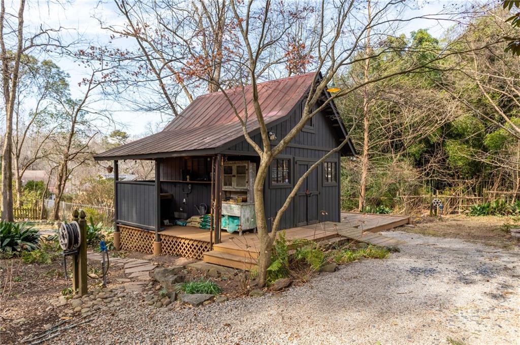 1021 Gilbert Street SE