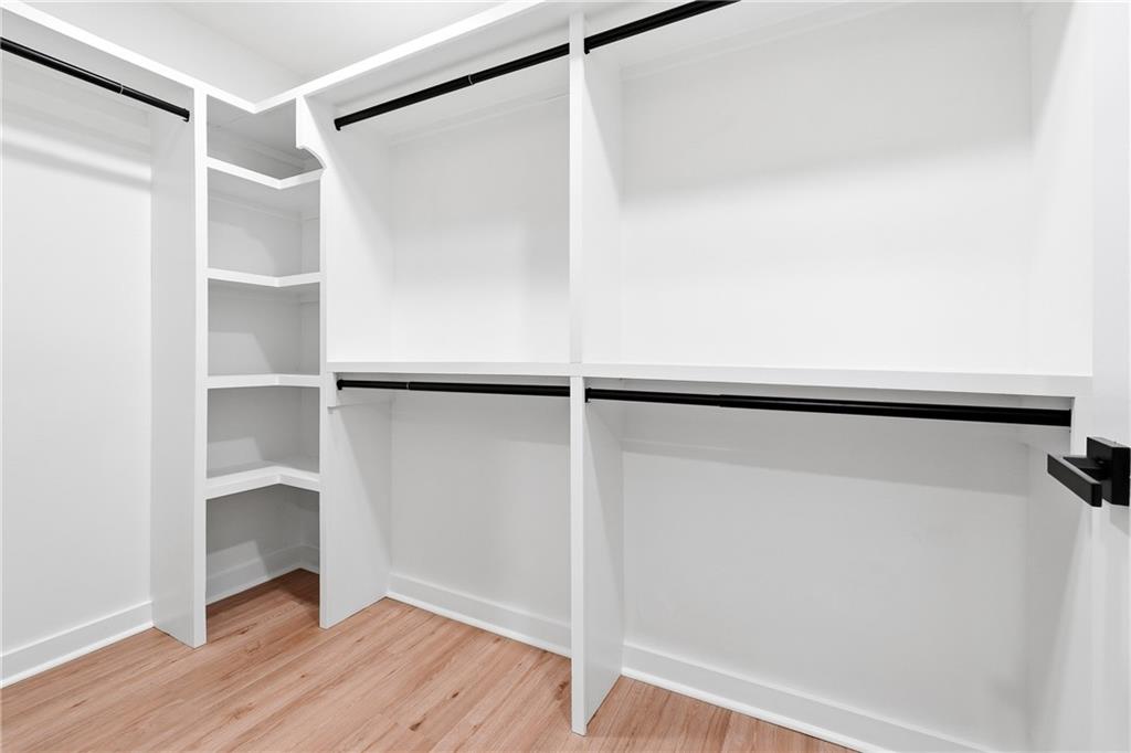 2348 Marneil Drive NE