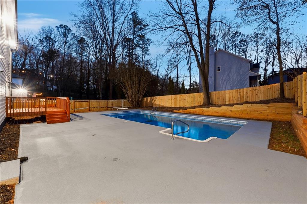 2348 Marneil Drive NE