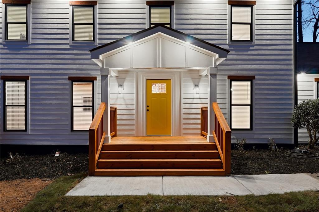 2348 Marneil Drive NE