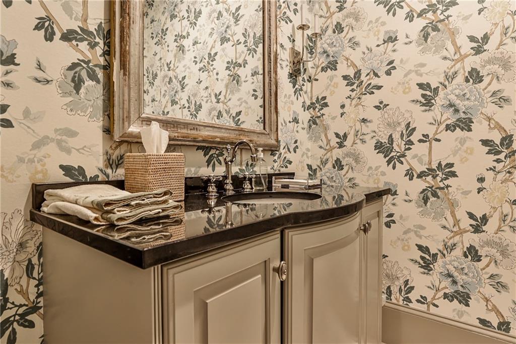 4401 Davidson Avenue NE