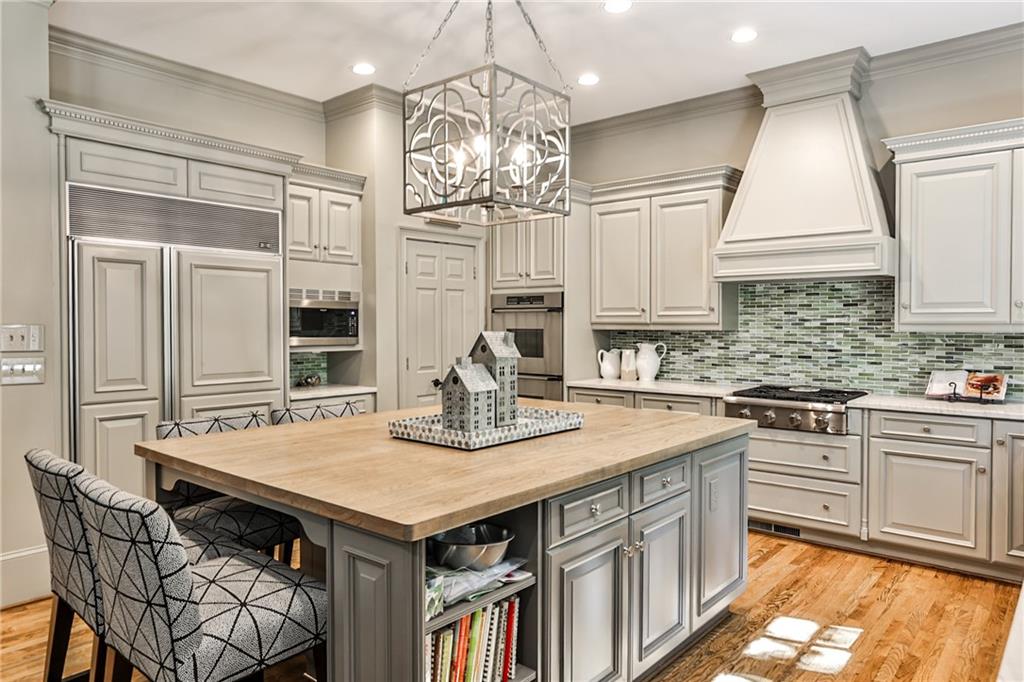 4401 Davidson Avenue NE