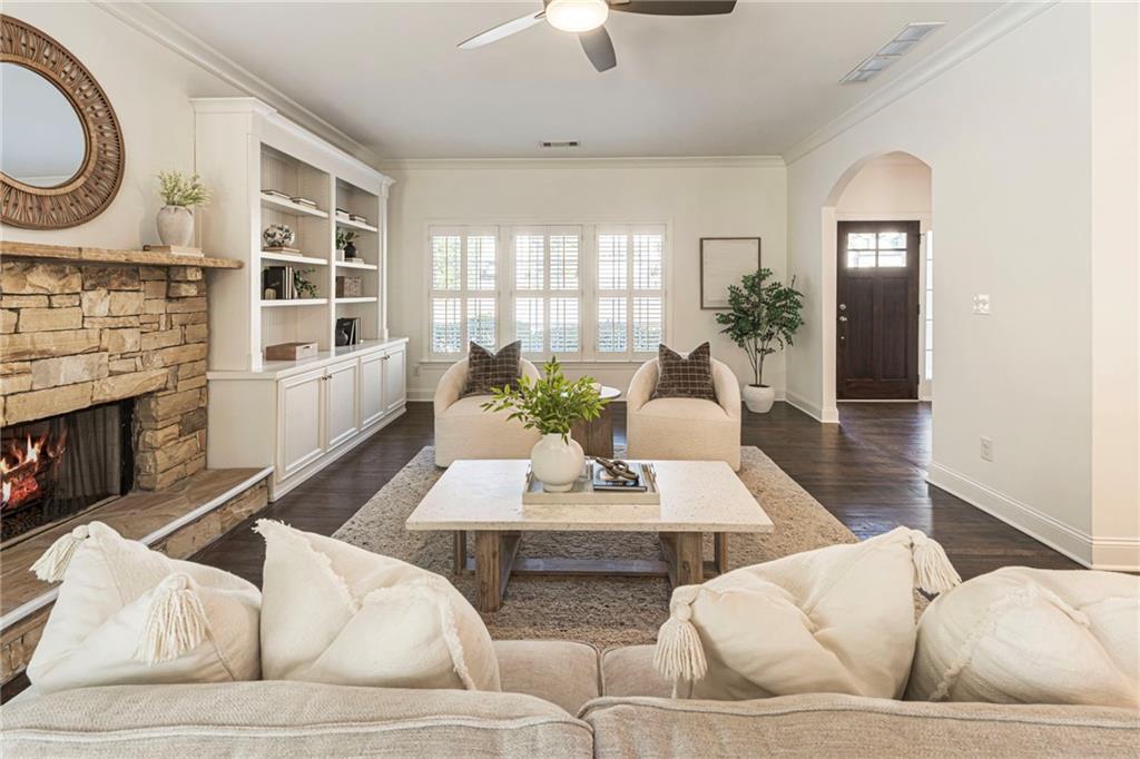 2533 Drew Valley Road NE