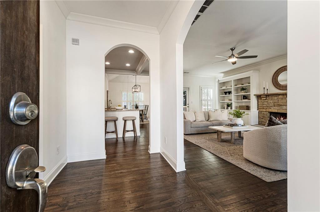 2533 Drew Valley Road NE