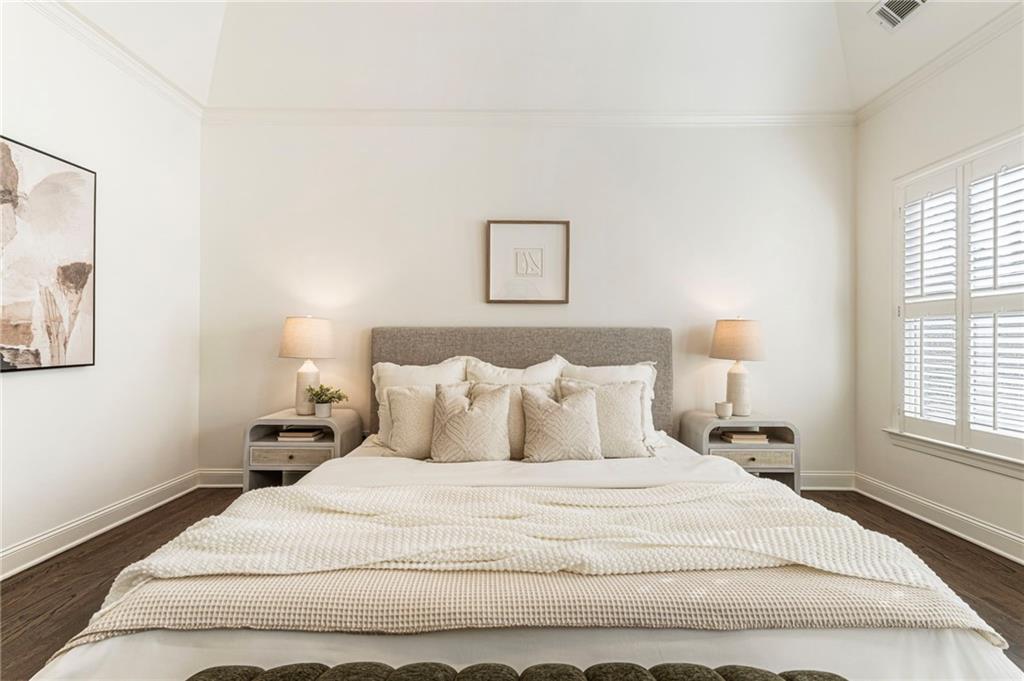 2533 Drew Valley Road NE