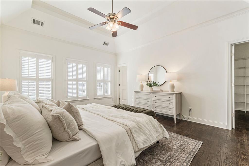 2533 Drew Valley Road NE