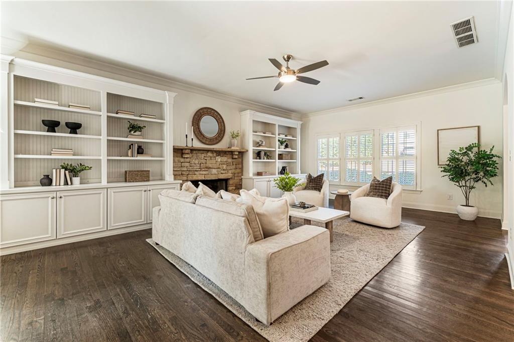 2533 Drew Valley Road NE