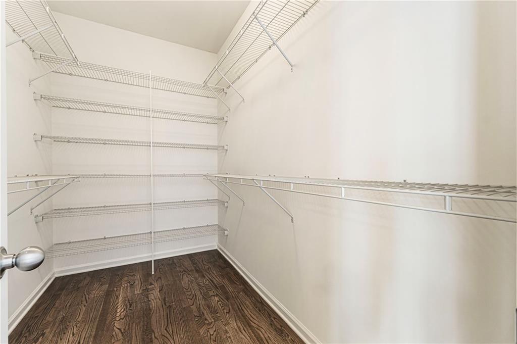 2533 Drew Valley Road NE