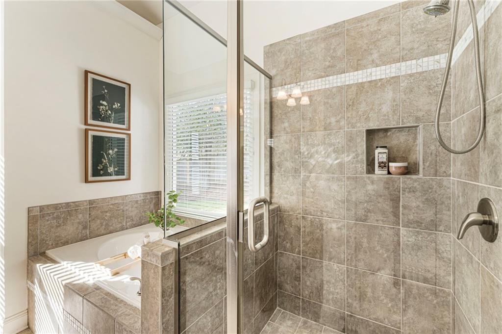 2533 Drew Valley Road NE