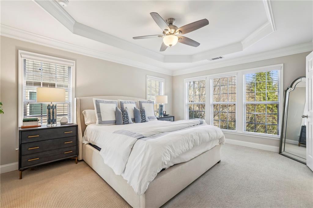 356 Ardmore Court NW