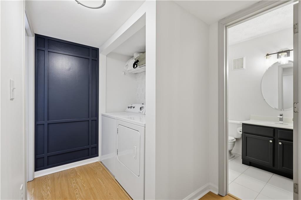 3705 Essex Avenue Unit 6