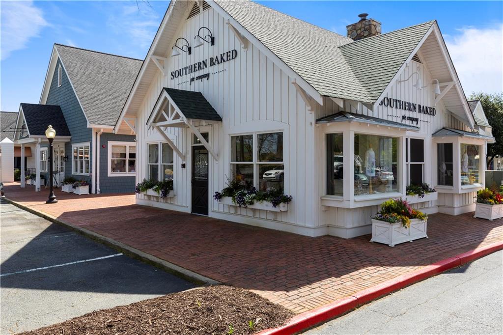 3705 Essex Avenue Unit 6