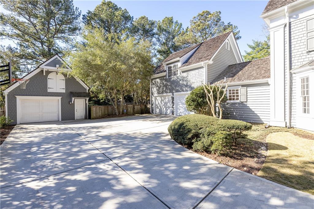 2900 Bakers Farm Road