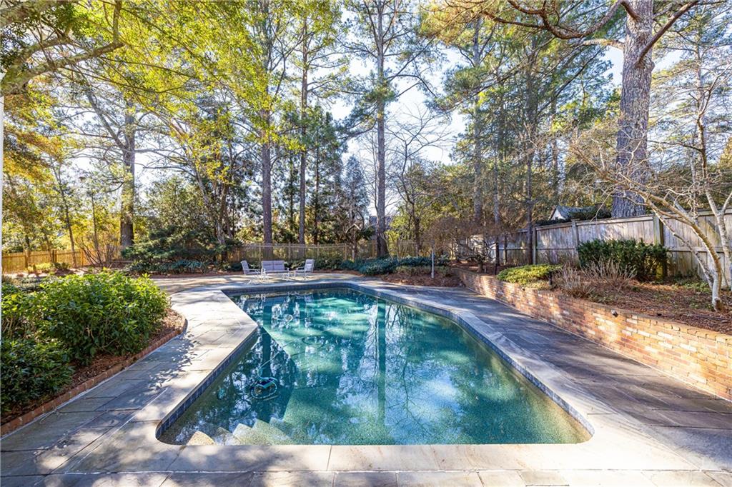 2900 Bakers Farm Road