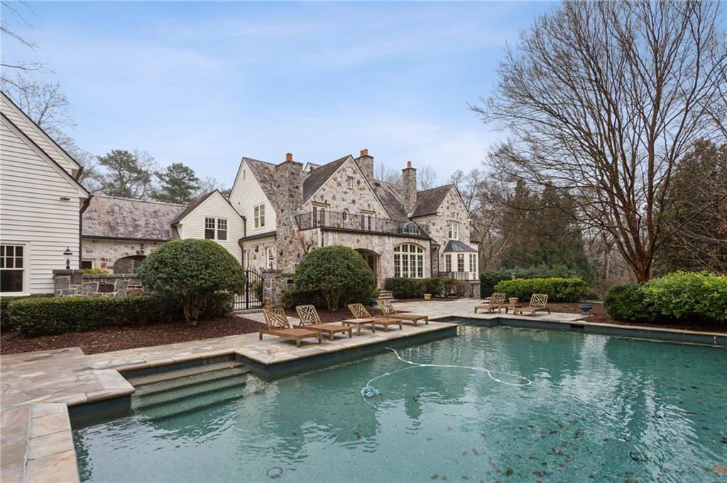 3474 Nancy Creek Road NW