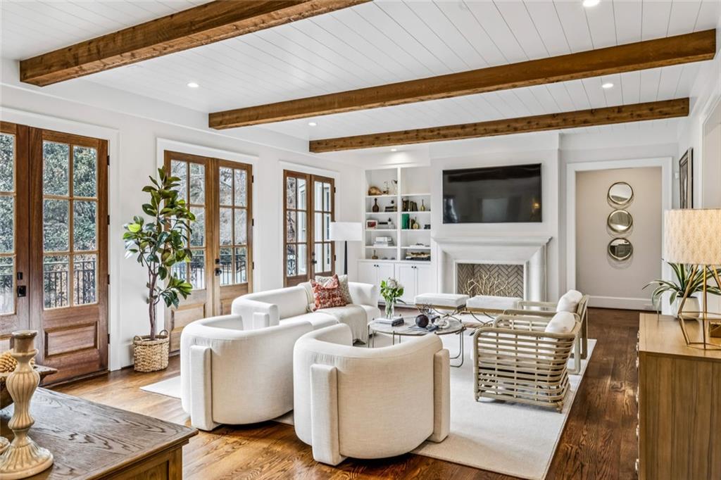 130 Blackland Road NW