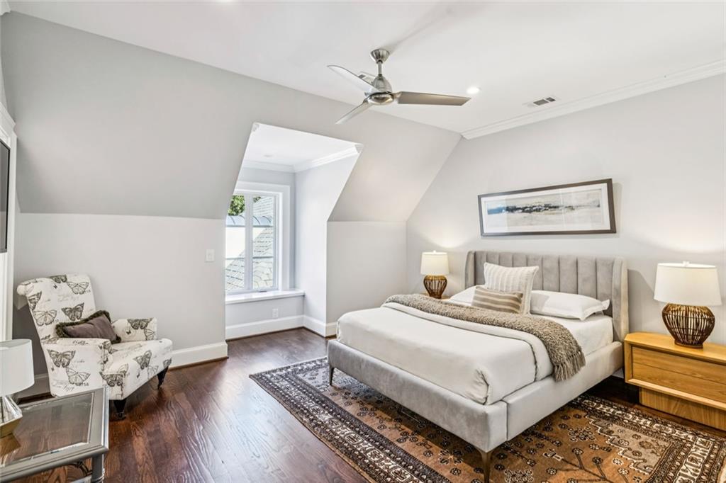 130 Blackland Road NW