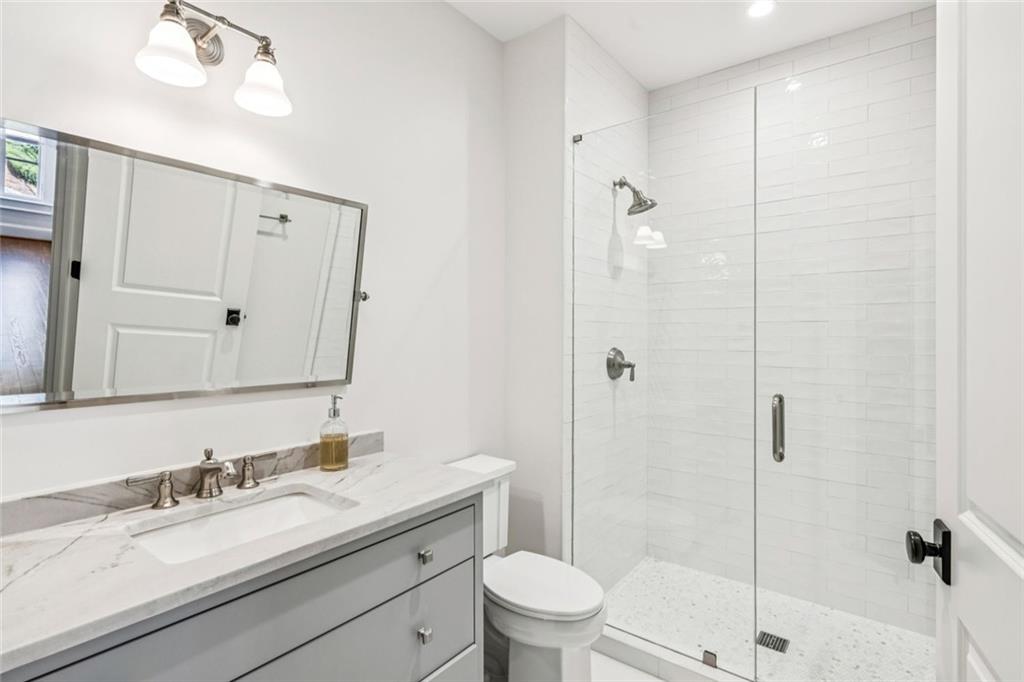 130 Blackland Road NW