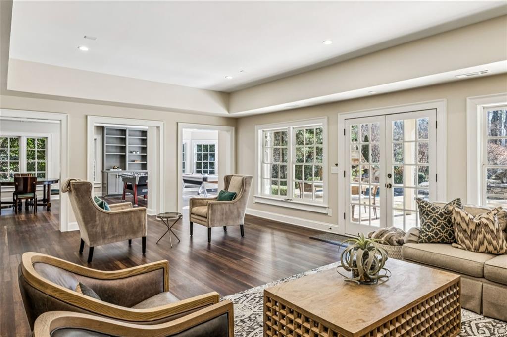 130 Blackland Road NW