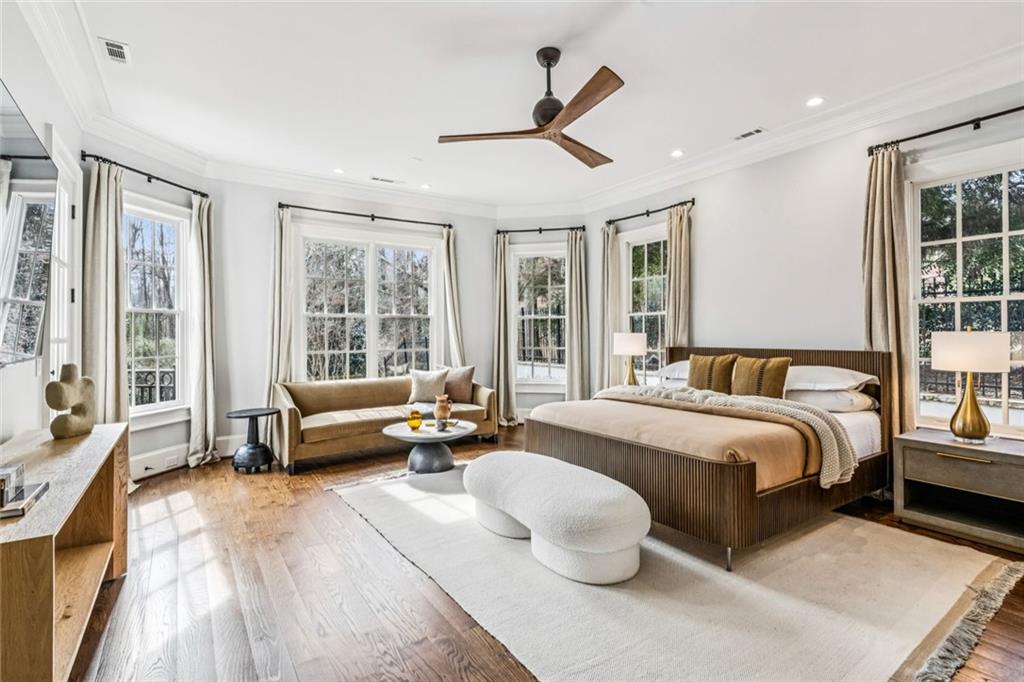 130 Blackland Road NW