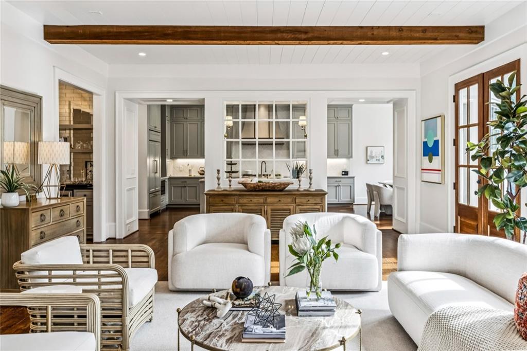 130 Blackland Road NW