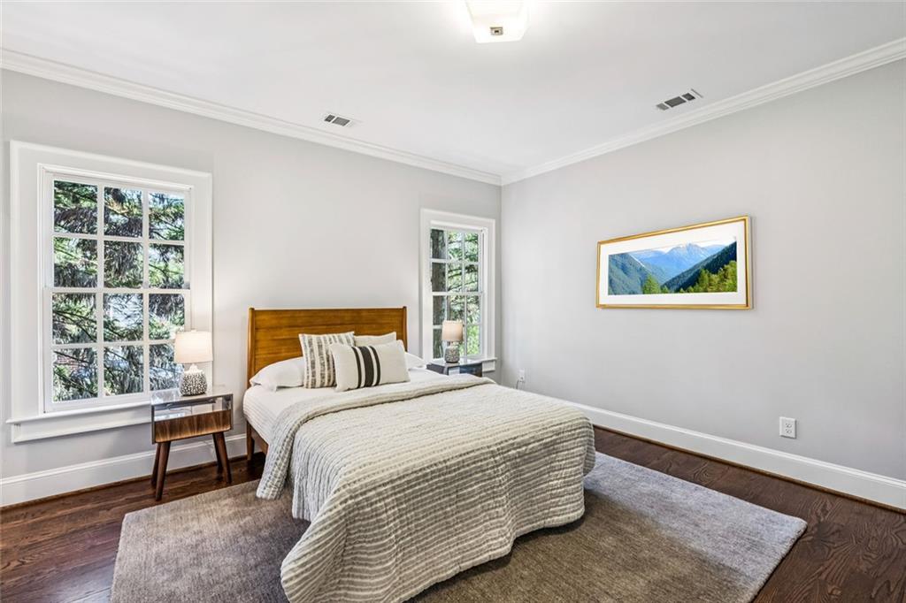 130 Blackland Road NW