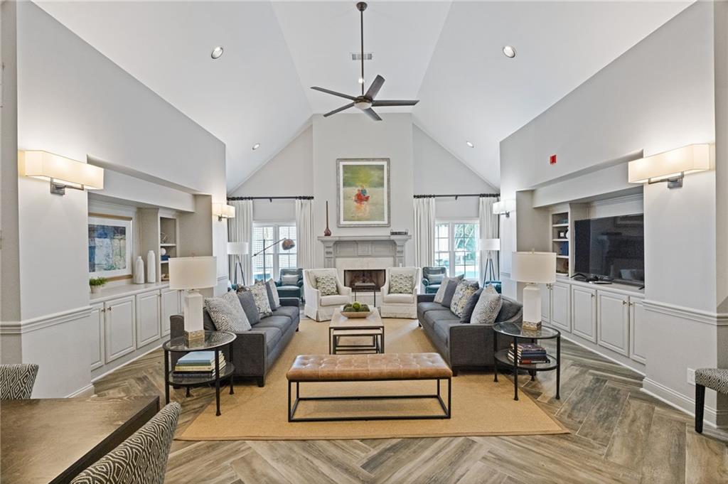 211 Colonial Homes Drive NW Unit 2106