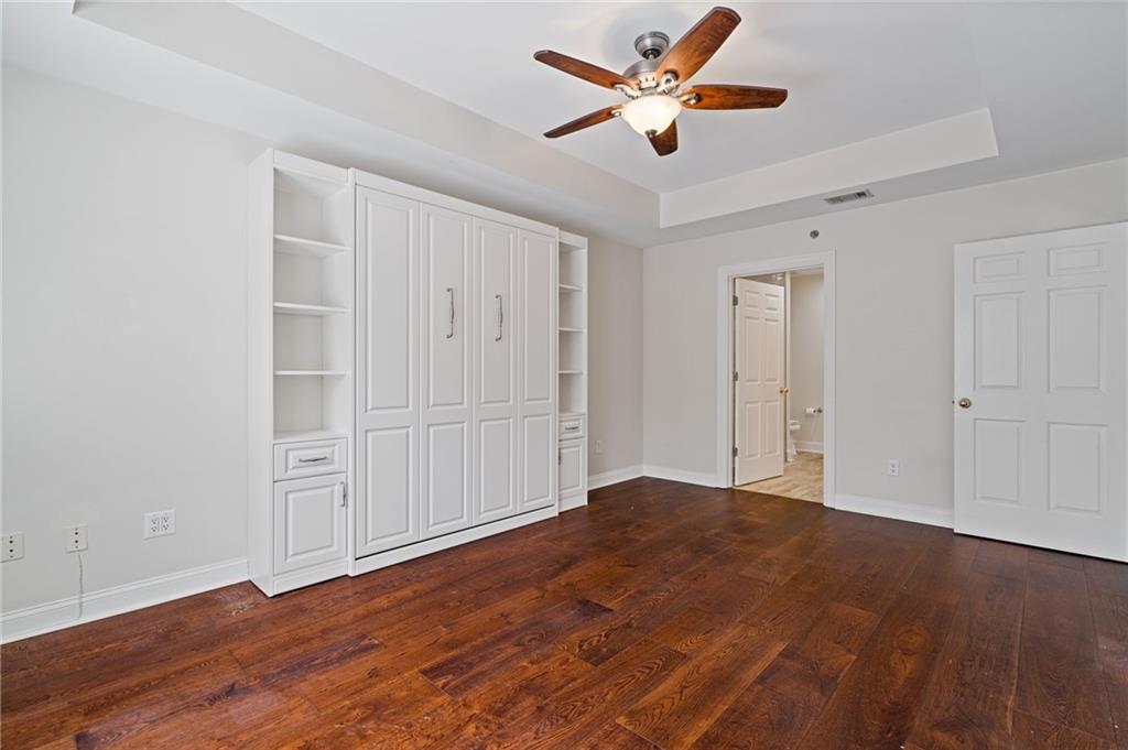 211 Colonial Homes Drive NW Unit 2106