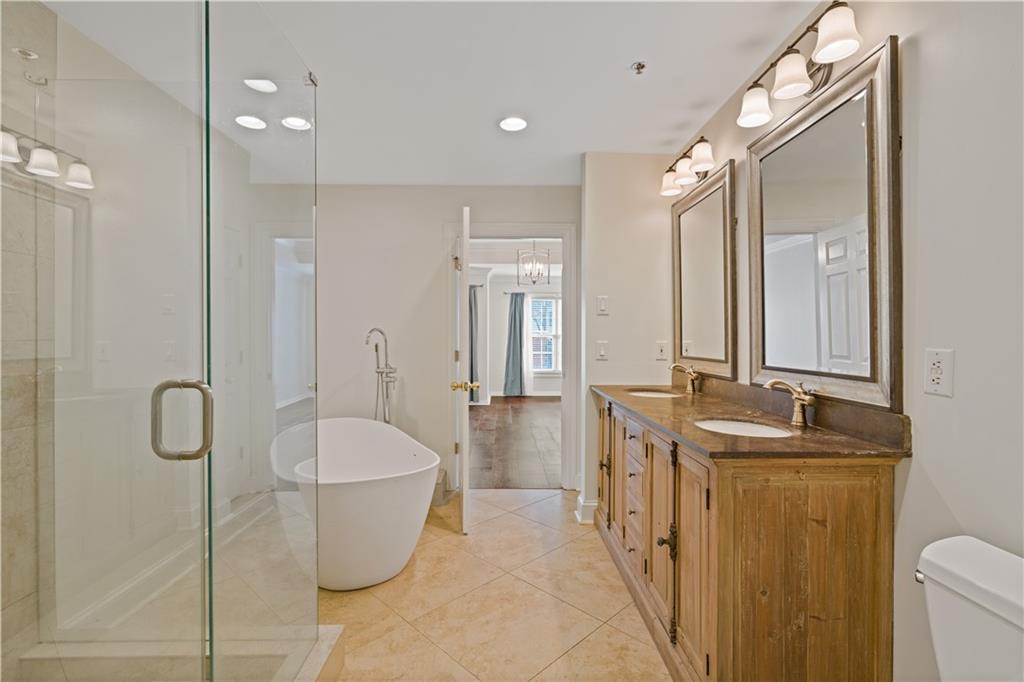 211 Colonial Homes Drive NW Unit 2106