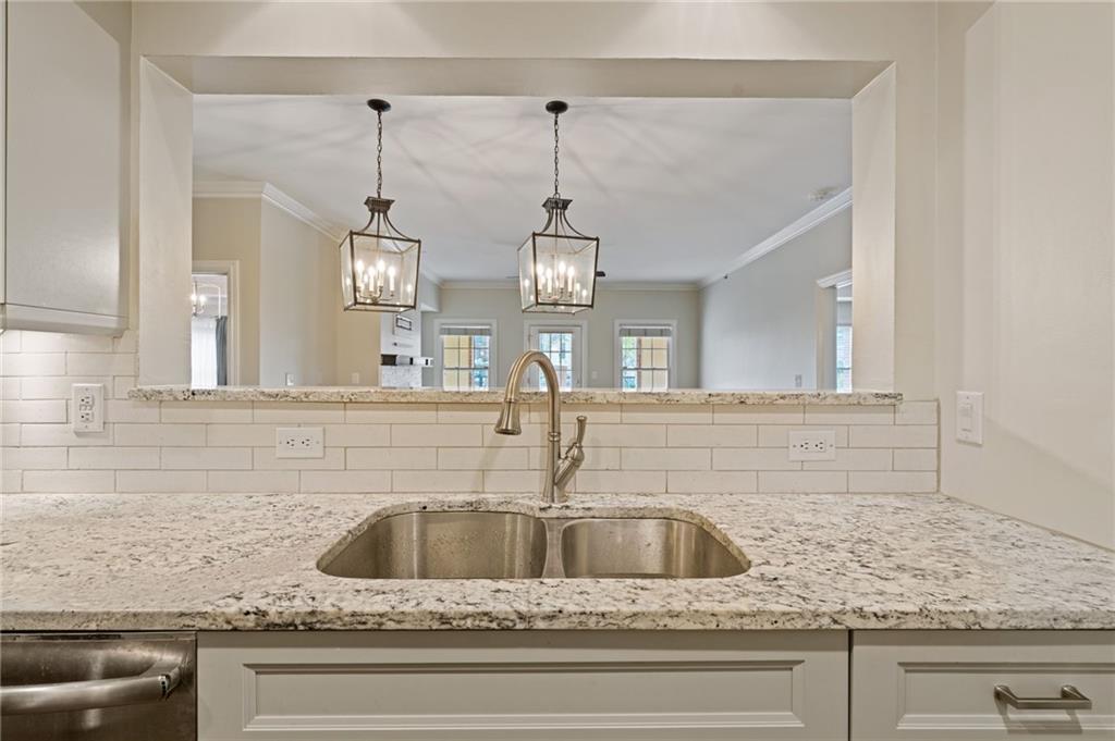 211 Colonial Homes Drive NW Unit 2106