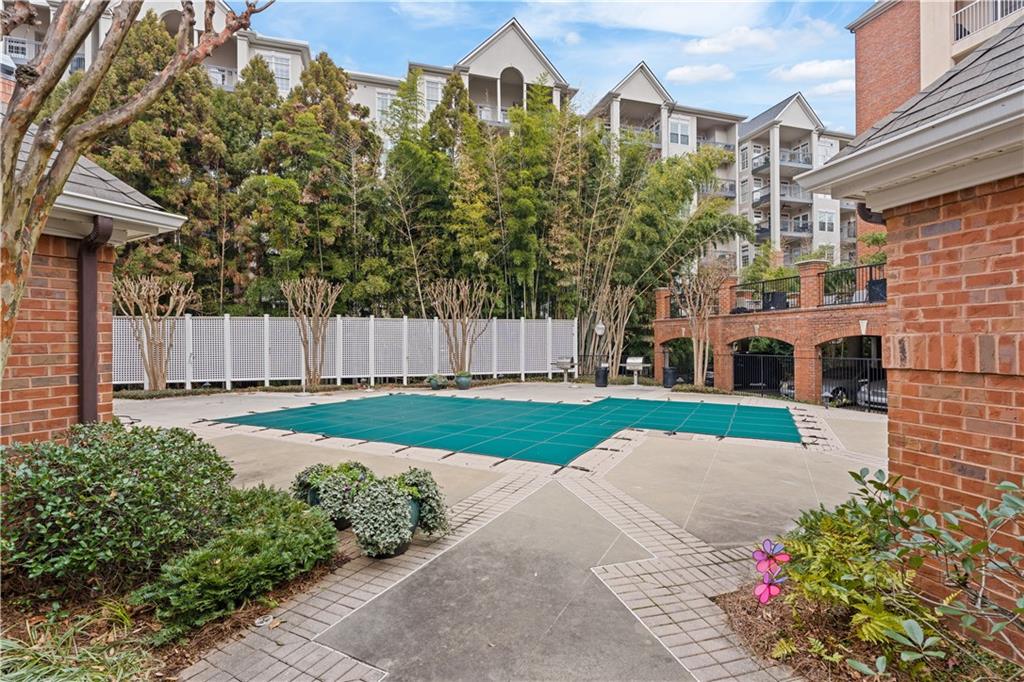 211 Colonial Homes Drive NW Unit 2106
