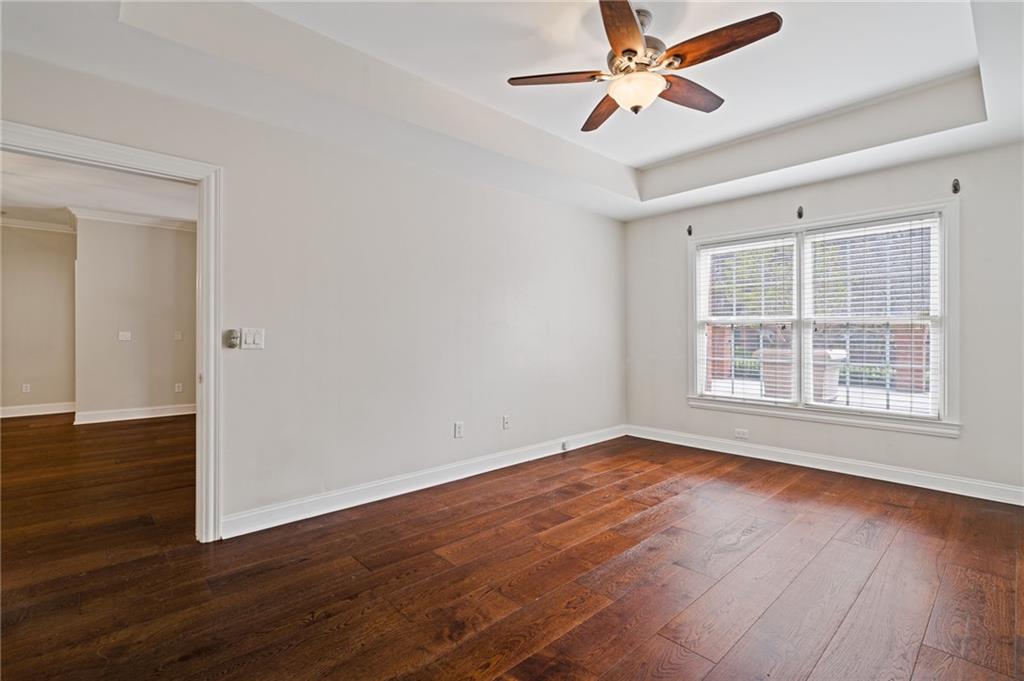 211 Colonial Homes Drive NW Unit 2106