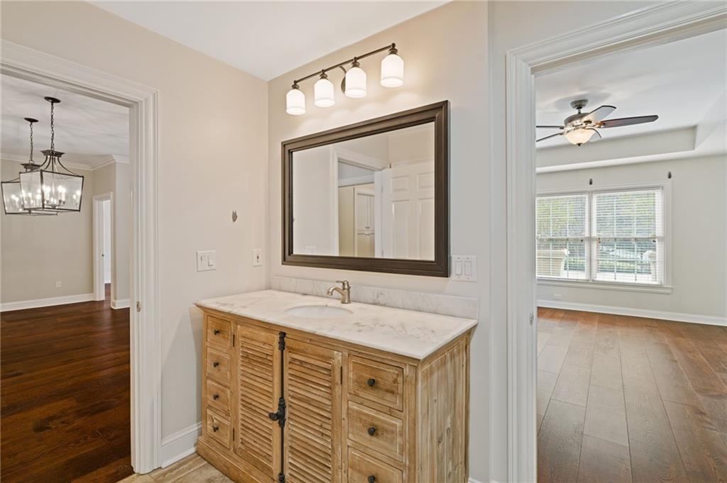 211 Colonial Homes Drive NW Unit 2106