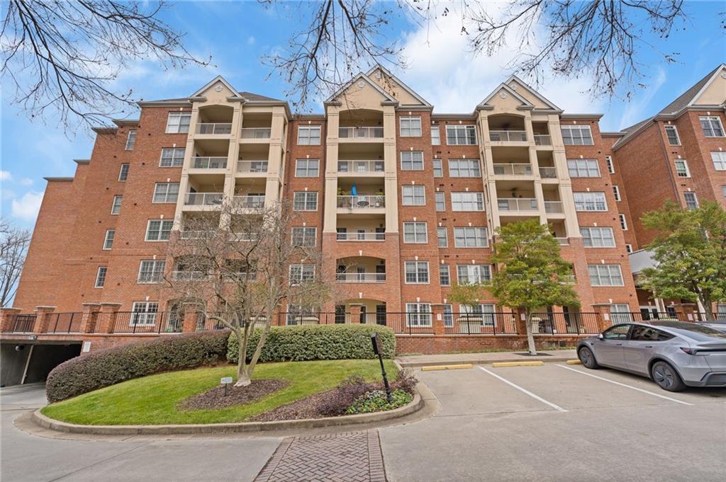 211 Colonial Homes Drive NW Unit 2106