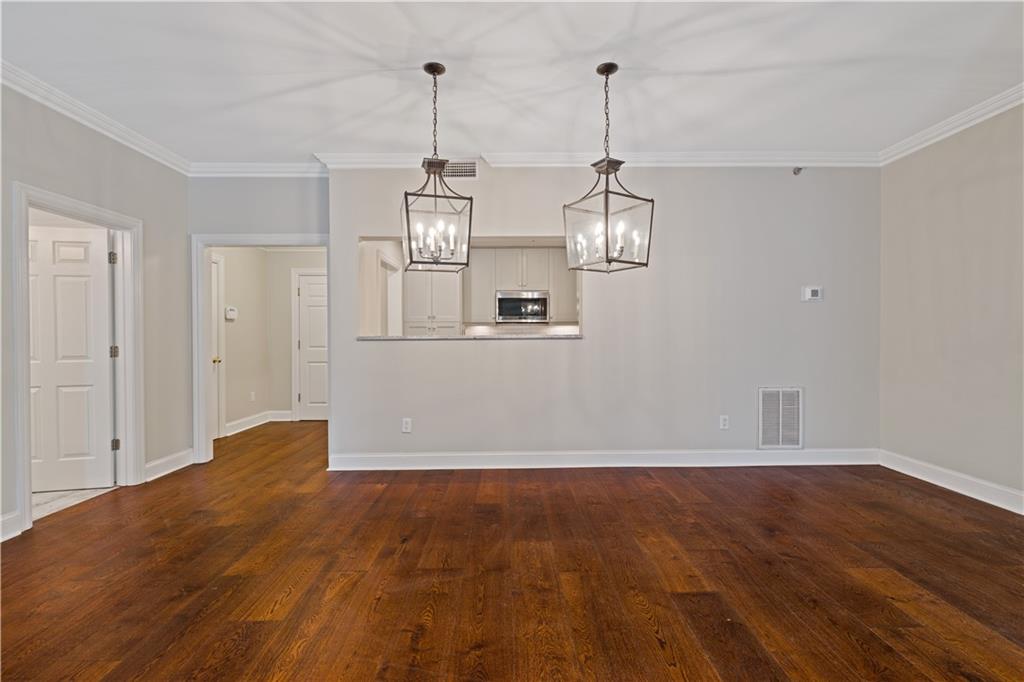 211 Colonial Homes Drive NW Unit 2106