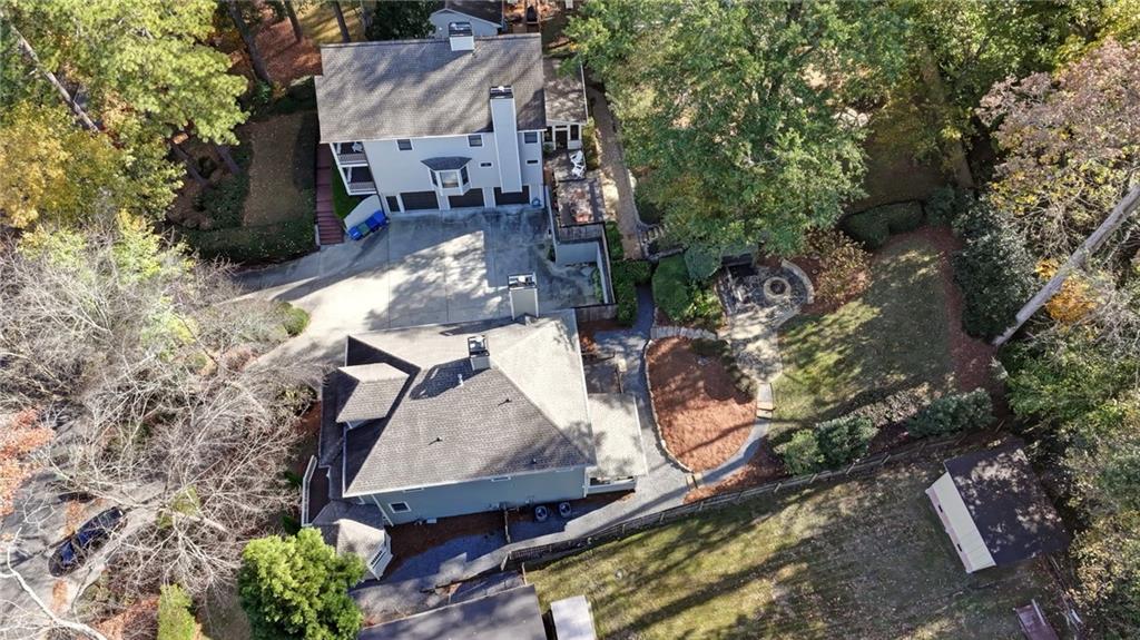 2588 Defoors Ferry Road NW