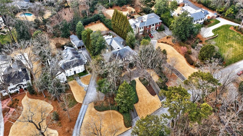 2552 Habersham Road NW