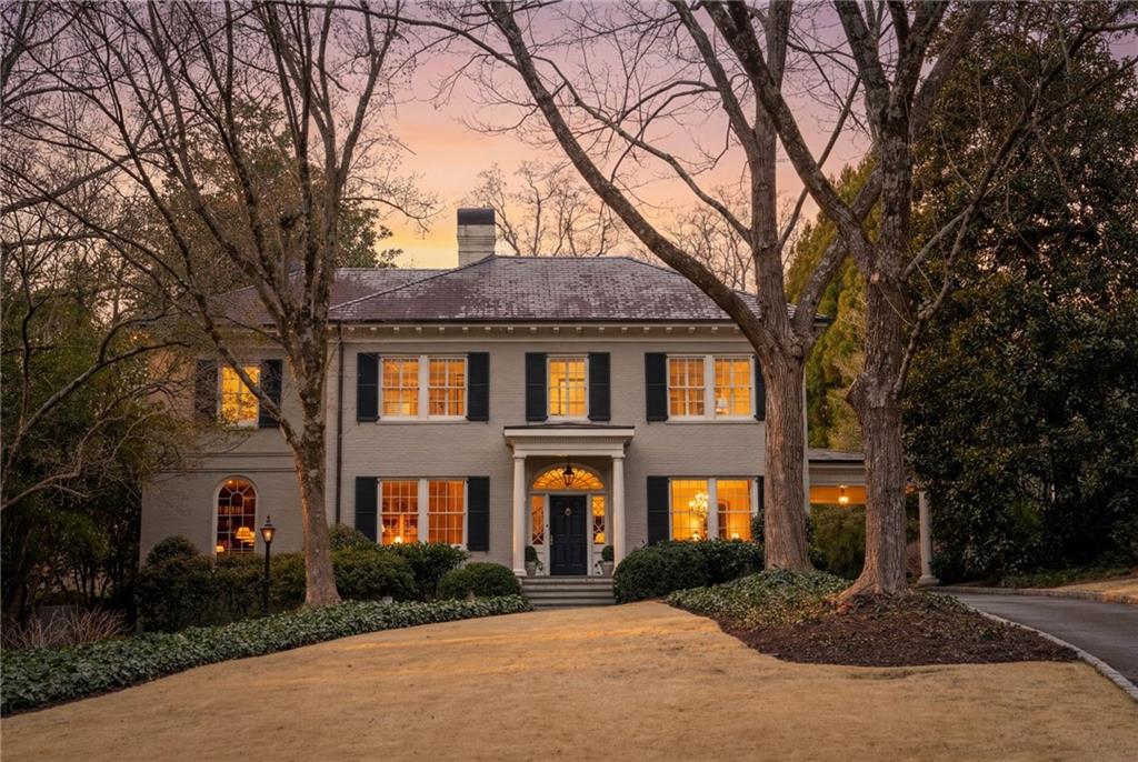 2552 Habersham Road NW