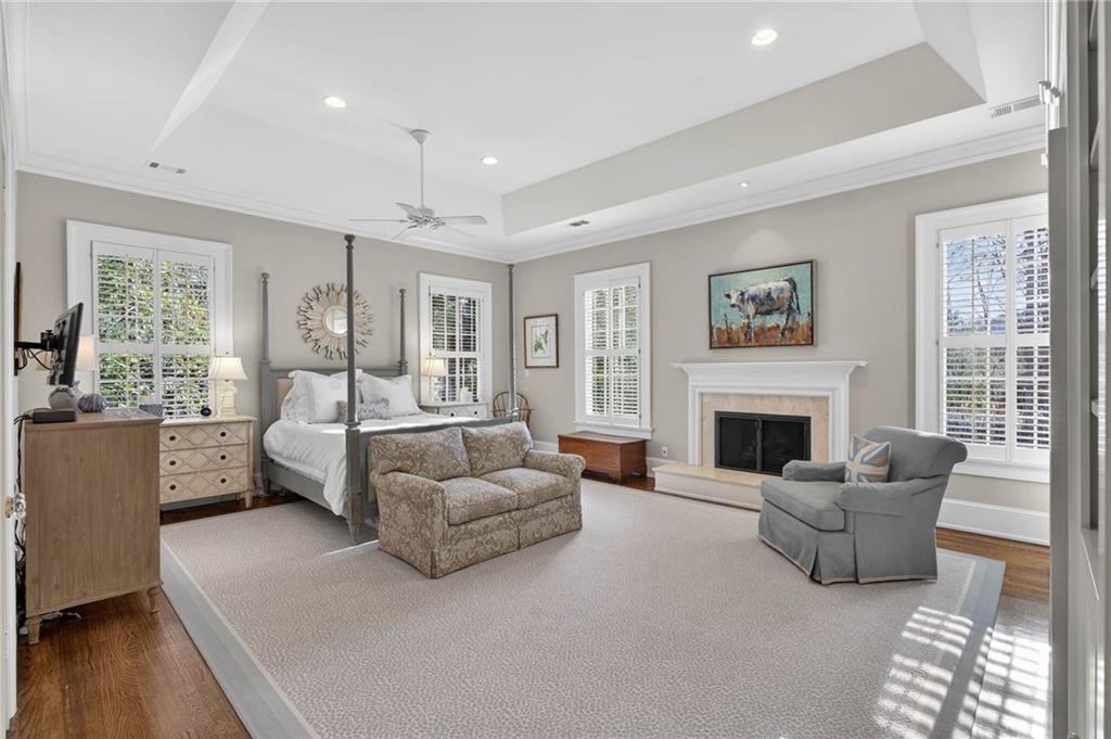 2552 Habersham Road NW