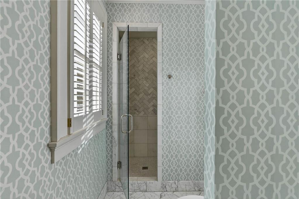 2552 Habersham Road NW