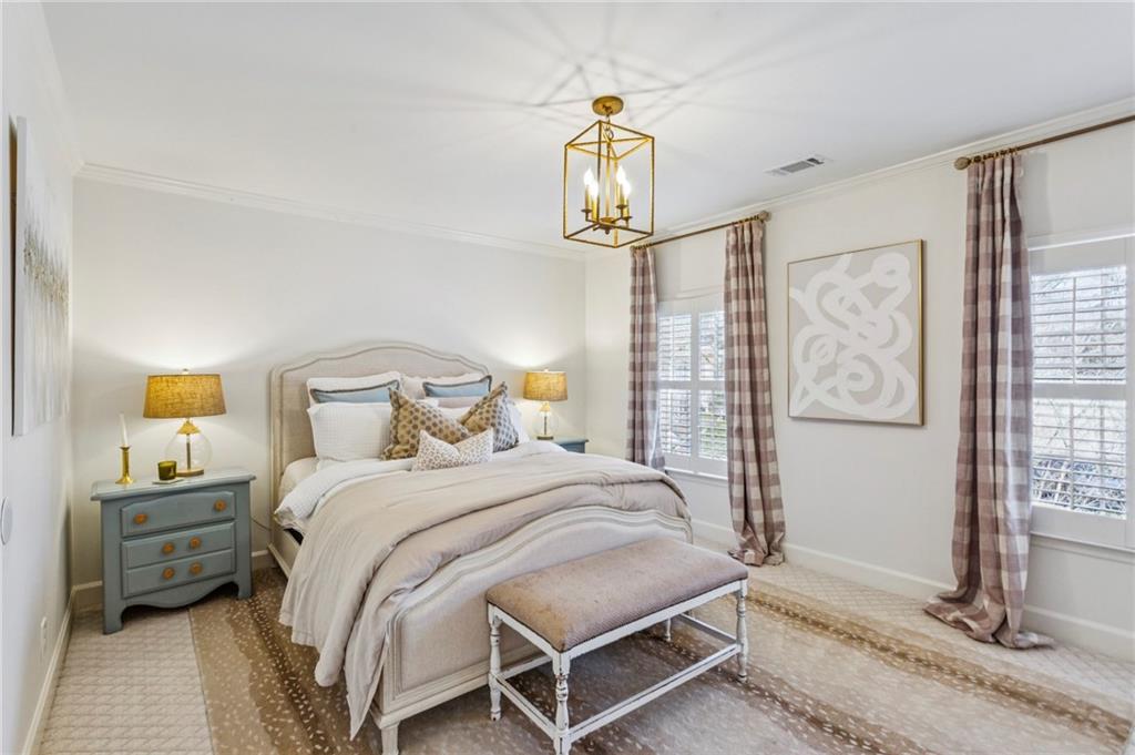 985 Club Commons Circle NE