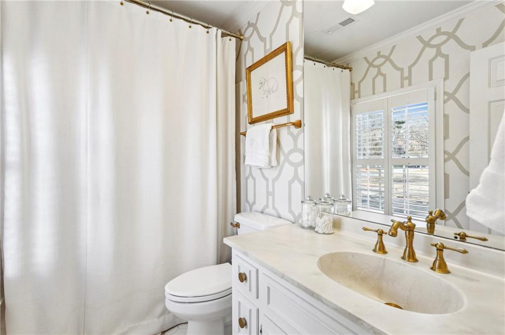 985 Club Commons Circle NE